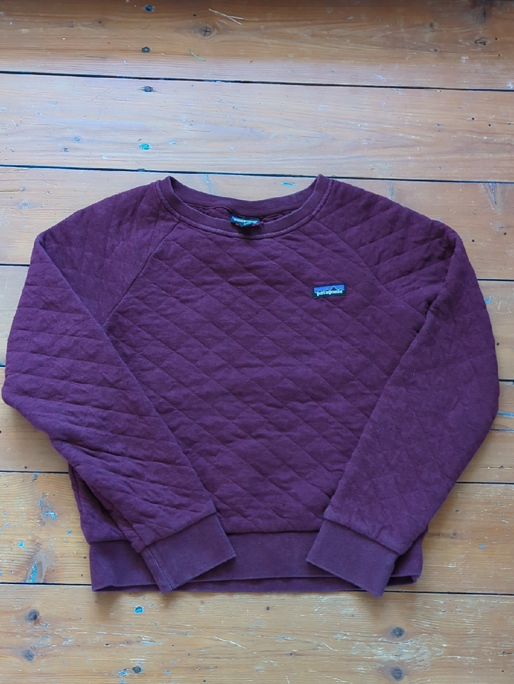 101-Patagonia Quilted Crewneck Sweatshirt - Maroon